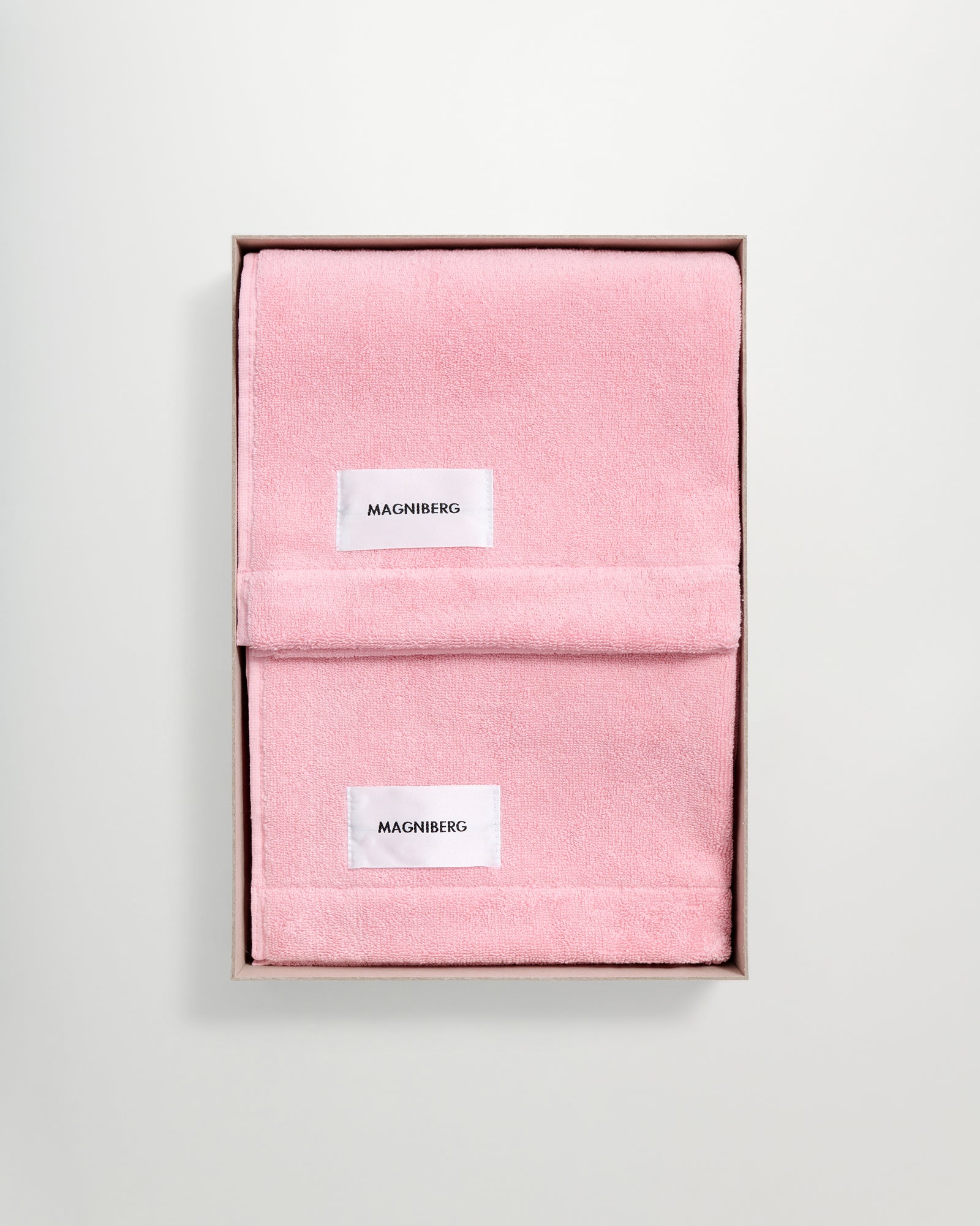 Holiday 2-piece hand towel set | Fragola pink terry