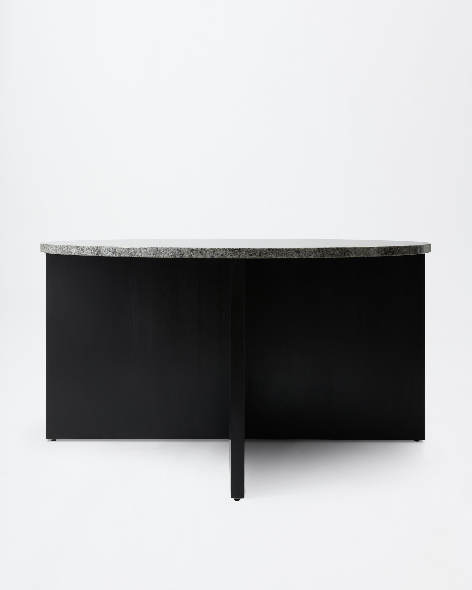 Bear table | Stained black & granite