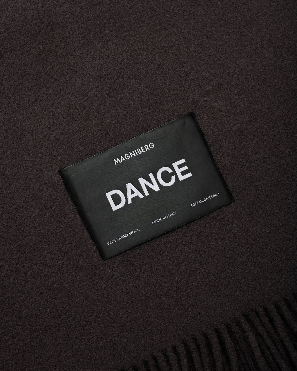 Bold blanket | Dark chocolate Virgin wool