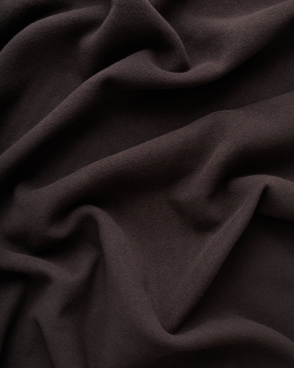 Bold blanket | Dark chocolate Virgin wool