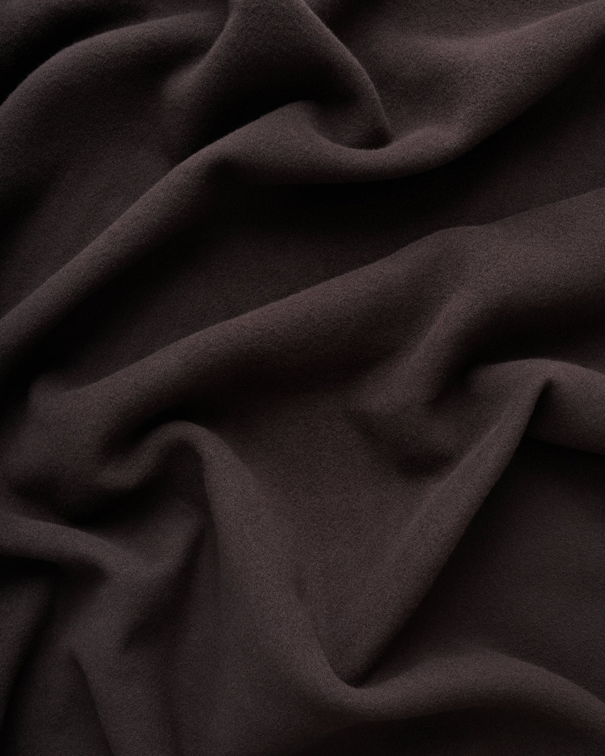 Bold blanket | Dark chocolate Virgin wool
