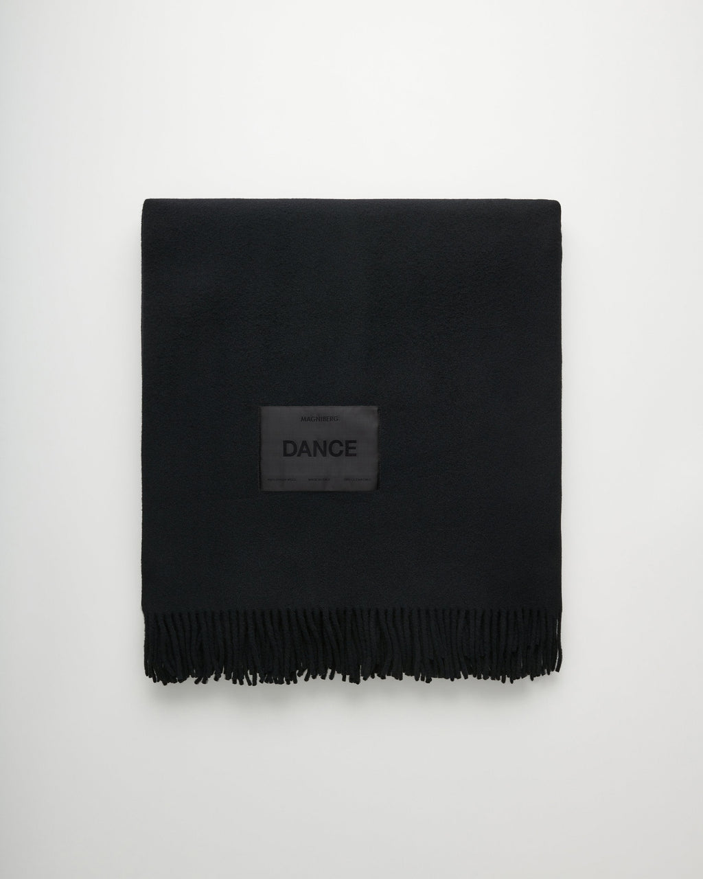 Bold blanket | Tango black Virgin wool