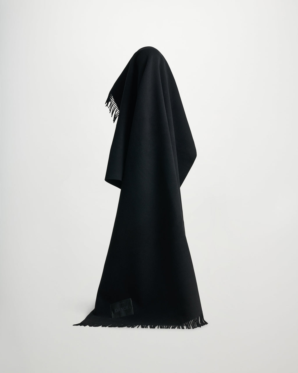 Bold blanket | Tango black Virgin wool