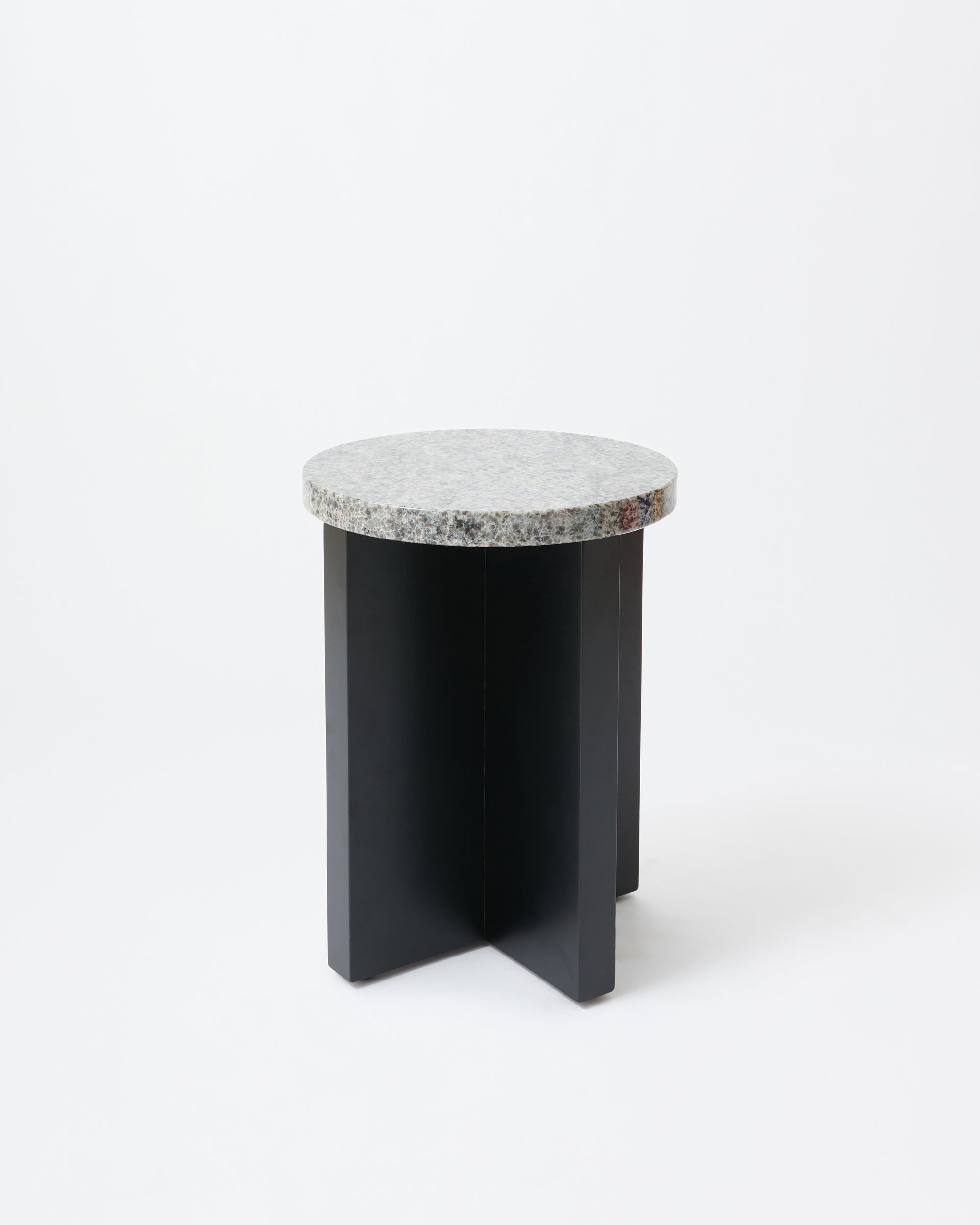 Cat stool | Stained black & granite