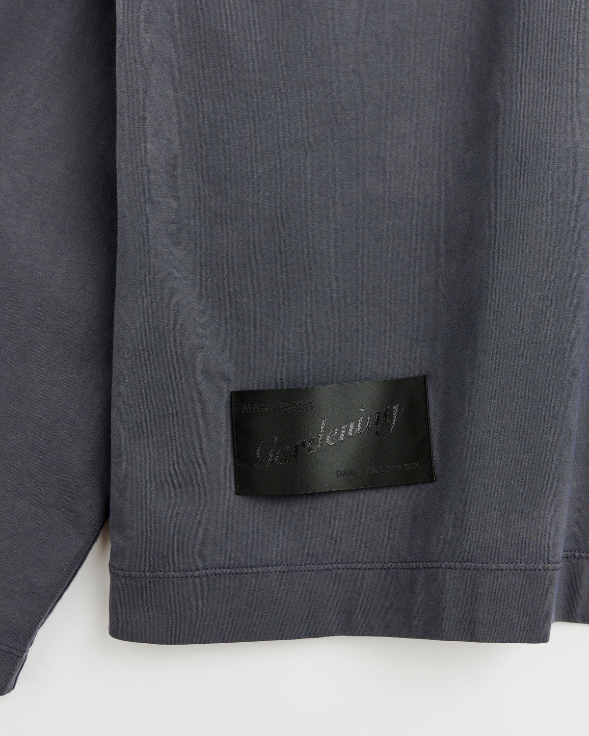 Full long sleeve t-shirt | Washed black jersey