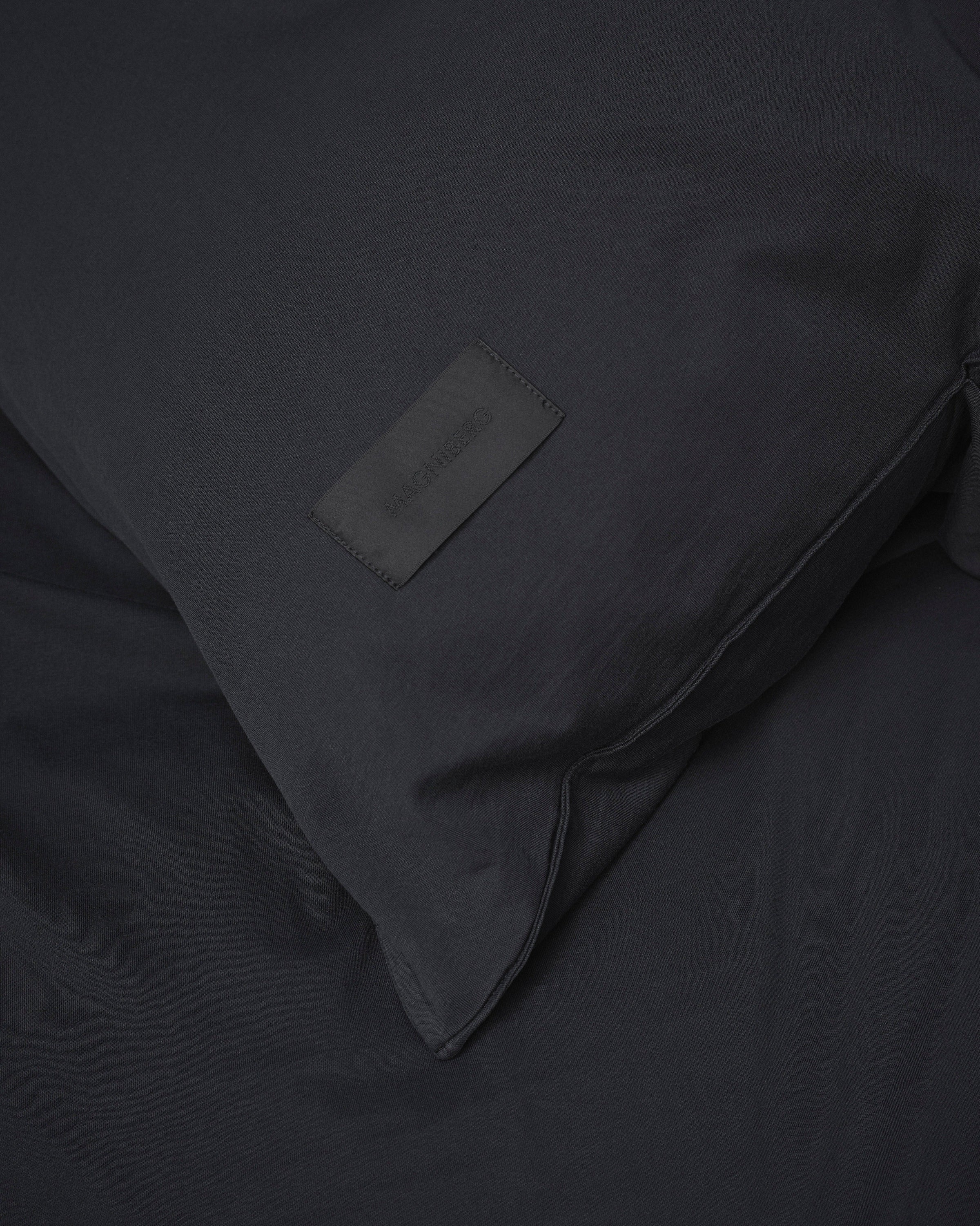 Heart duvet cover | Black Jersey