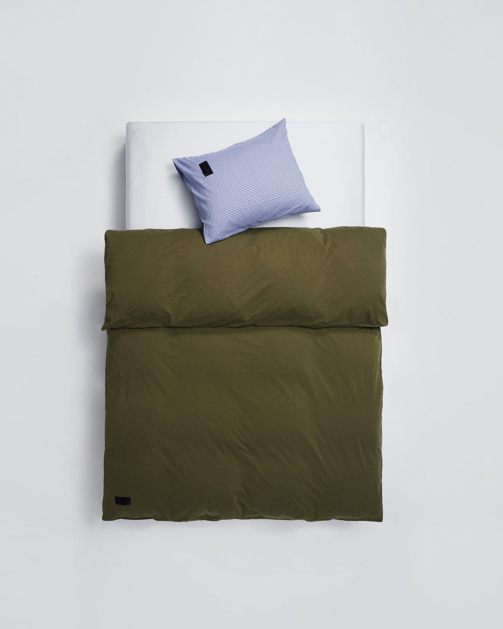 Heart duvet cover | Washed army green Jersey
