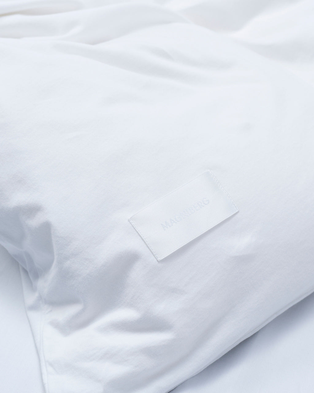 Heart duvet cover | Washed white Jersey