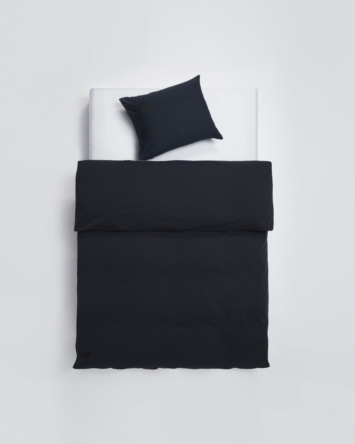 Heart pillow case | Black Jersey