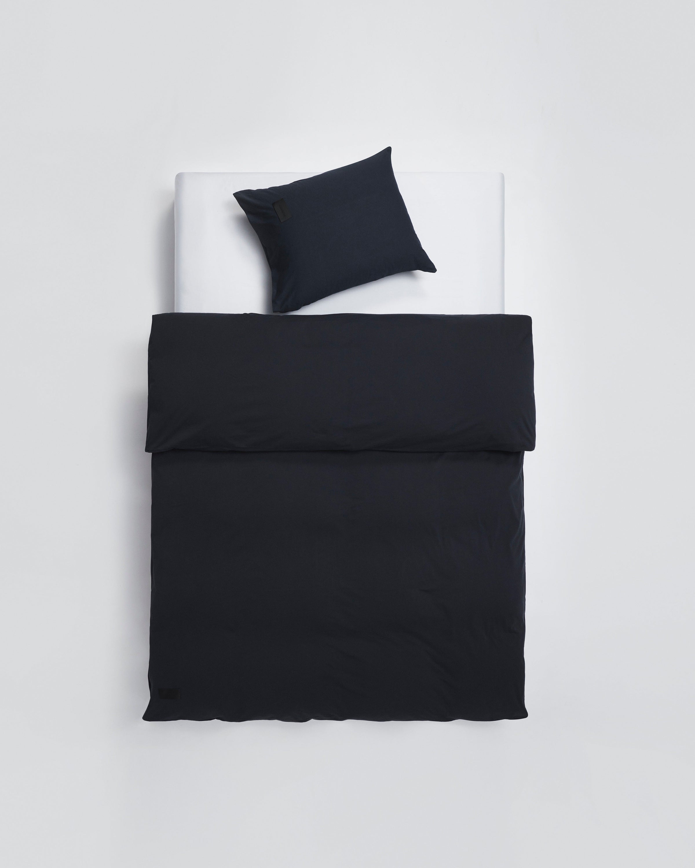 Heart pillow case | Black Jersey