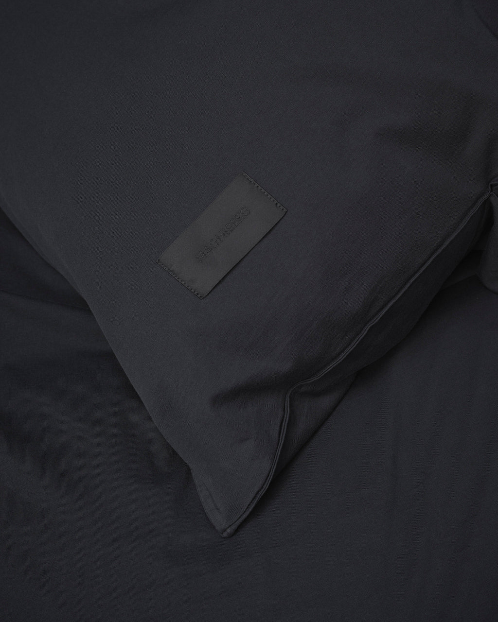 Heart pillow case | Black Jersey