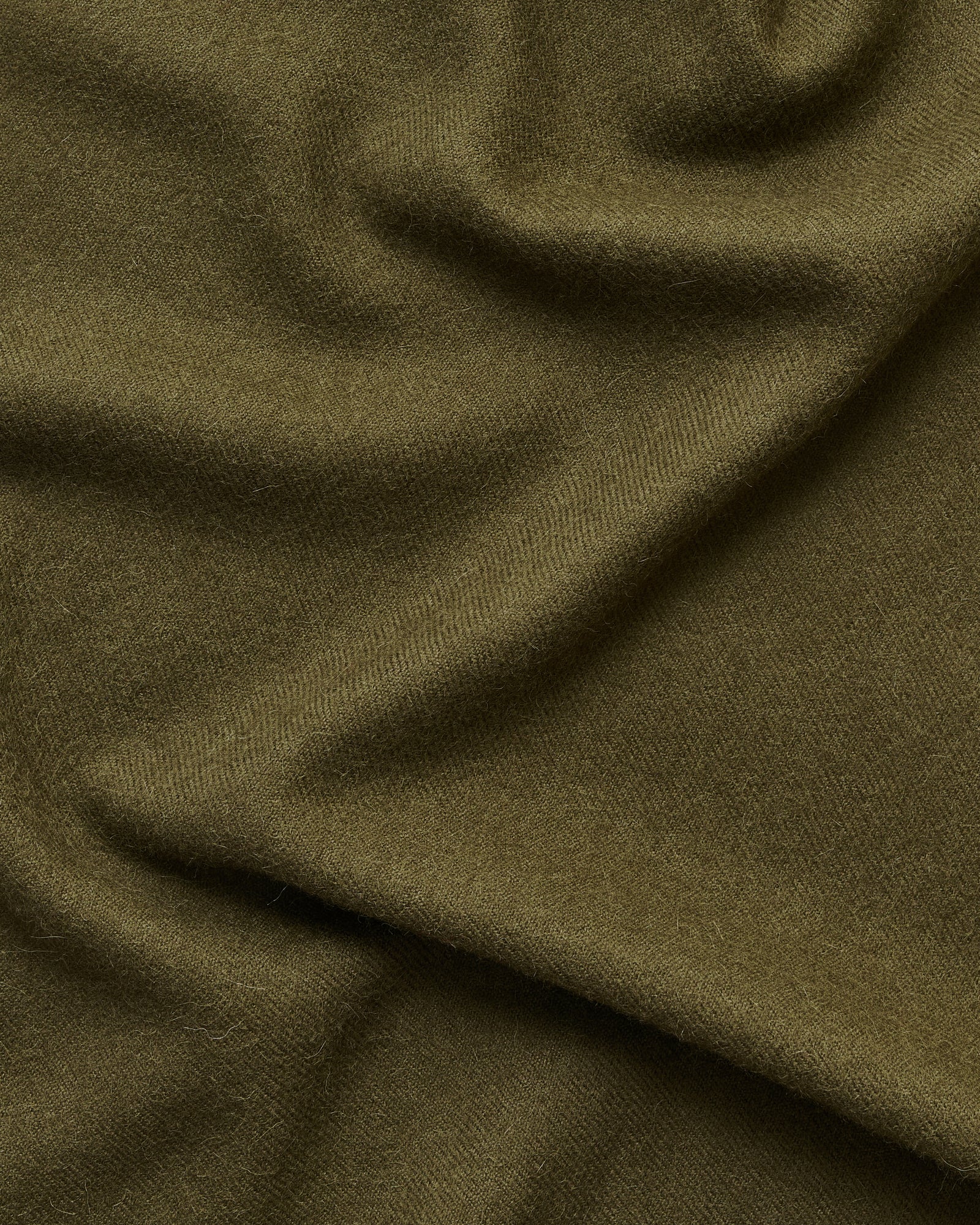 Honey scarf | Olive green Baby alpaca