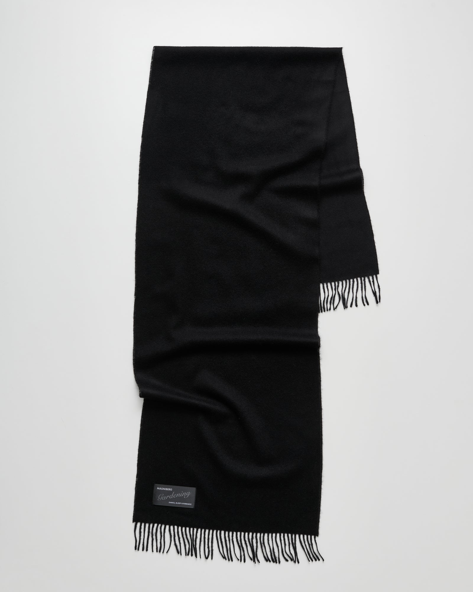 Honey scarf | Coal black Baby alpaca