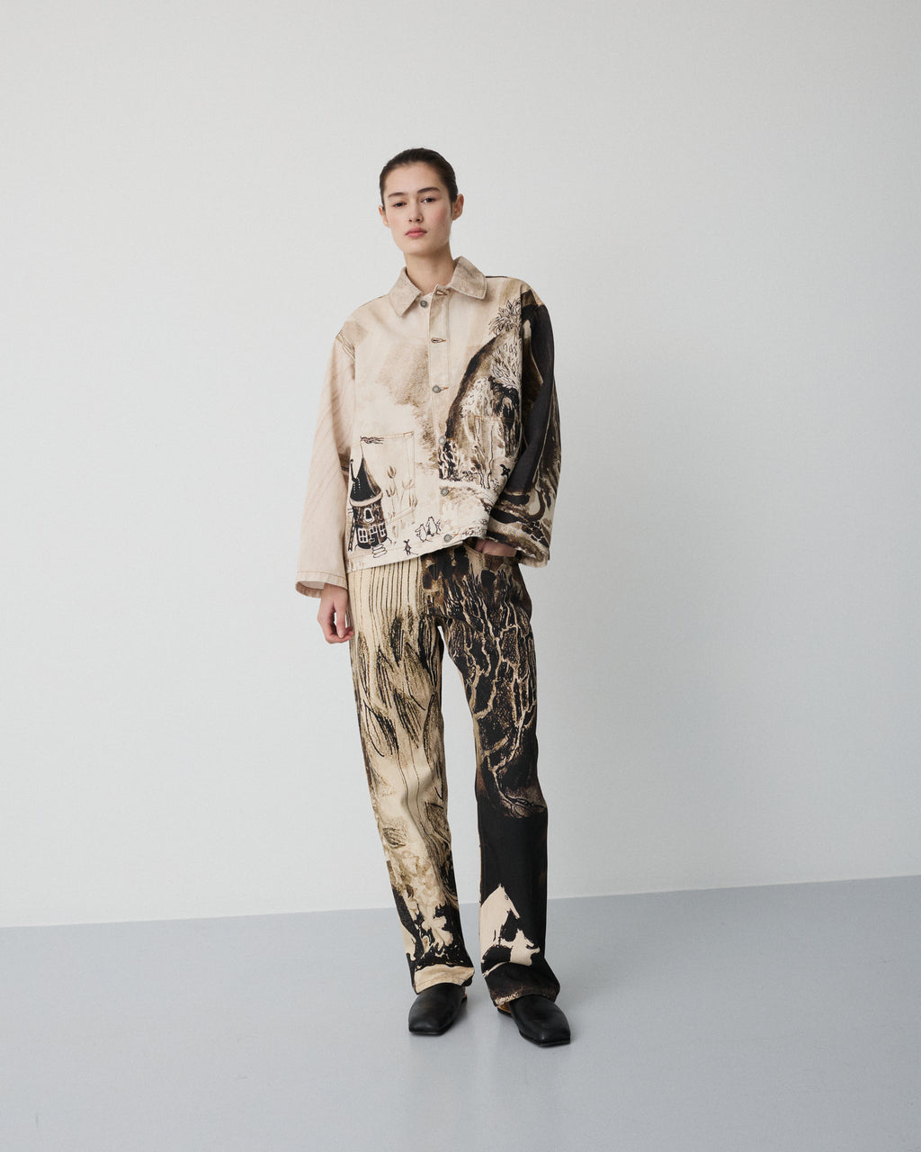 Moomin Genoa jacket | Sepia print