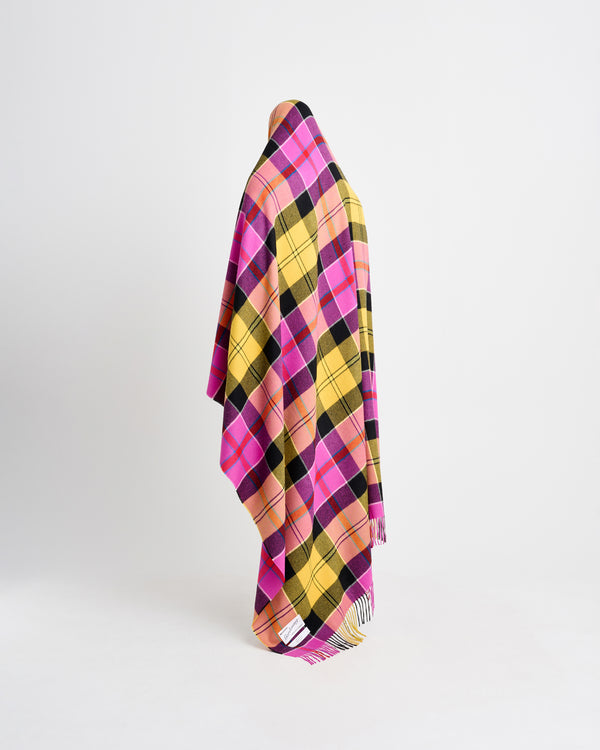 Queen blanket | Vivienne pink tartan