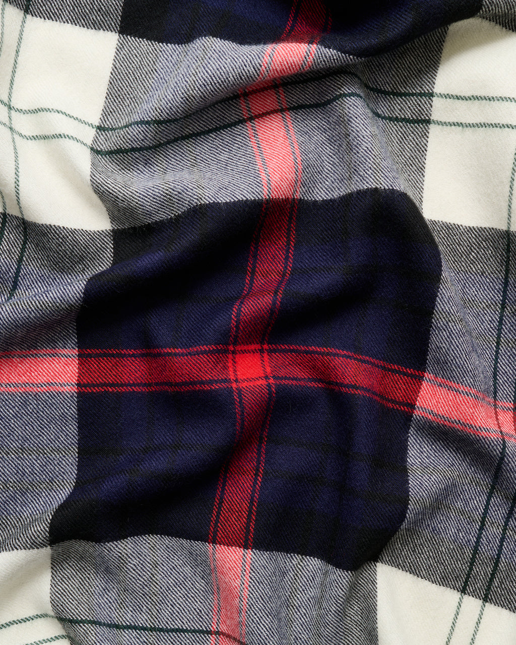 Queen blanket | Hurtigruten navy tartan
