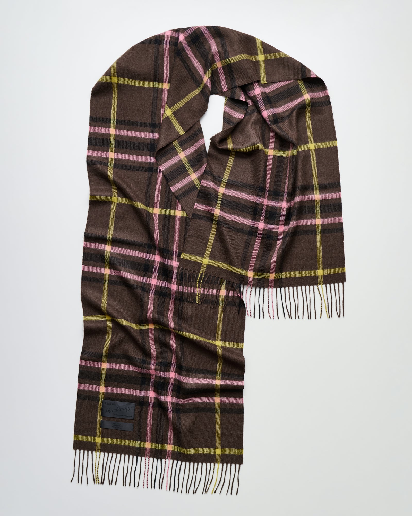 Queen scarf | Black tea tartan