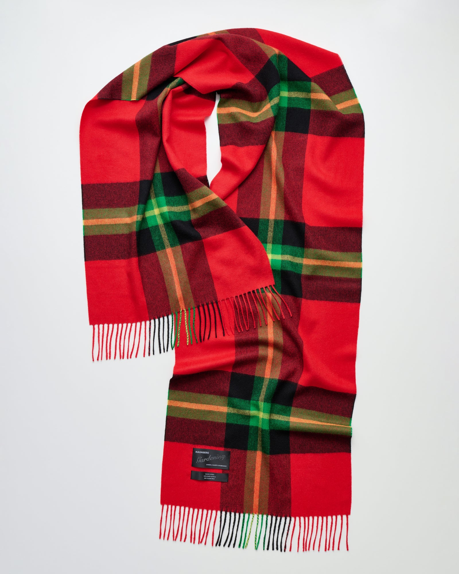 Queen scarf | Bloody mary red tartan