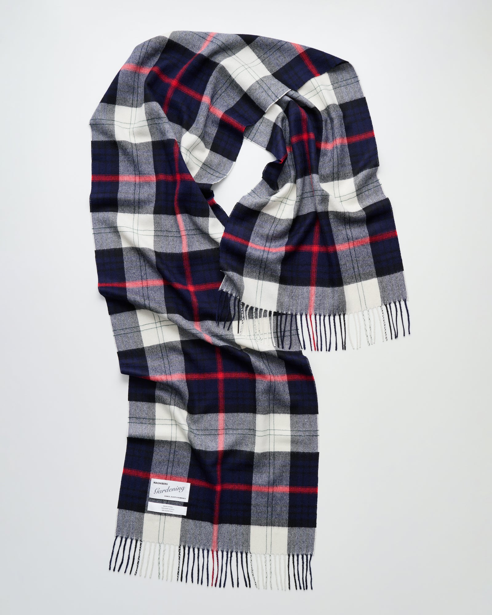 Queen scarf | Hurtigruten navy tartan