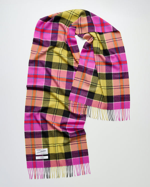 Queen scarf | Vivienne pink tartan