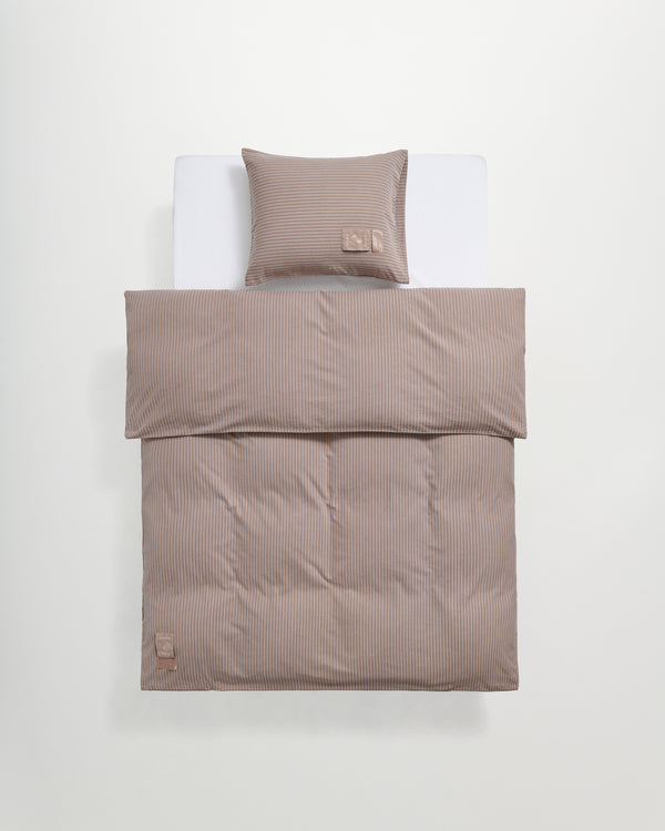 WS Wall Street duvet cover | Overdyed brown Oxford