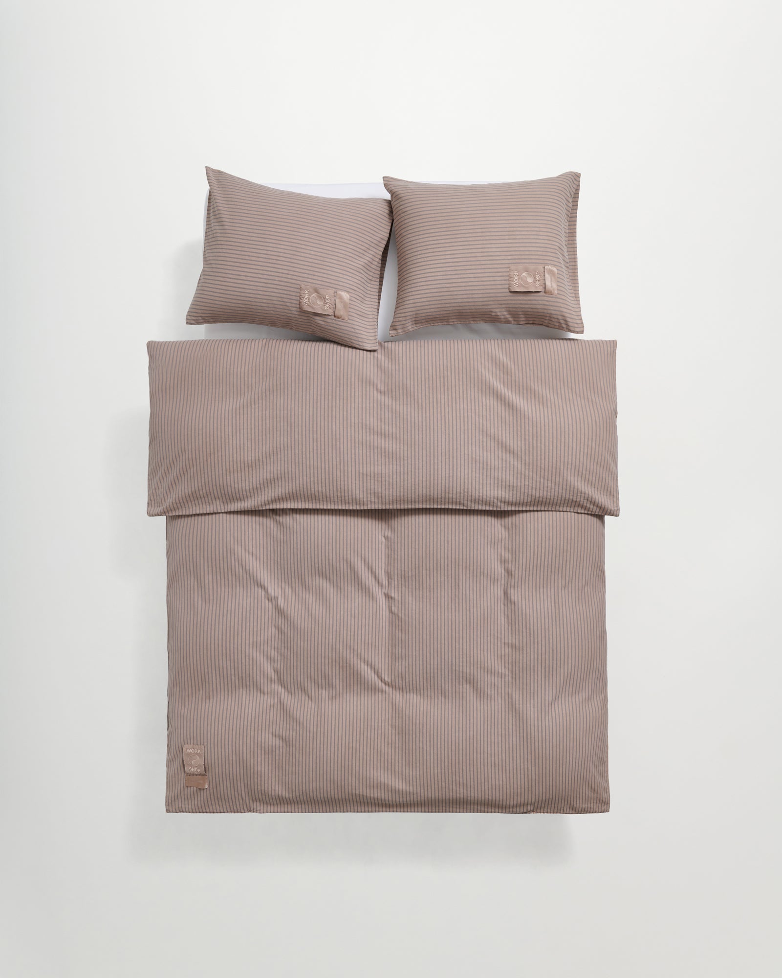 WS Wall Street duvet cover | Overdyed brown Oxford
