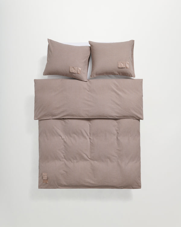 WS Wall Street duvet cover | Overdyed brown Oxford
