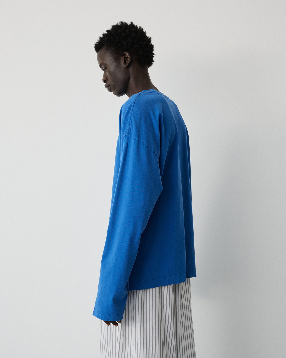 Full long sleeve t-shirt | Washed bright blue jersey