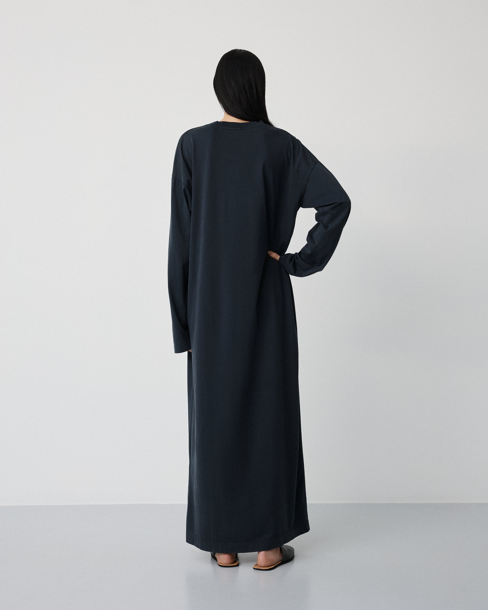 Full long sleeve dress | Washed black Jersey