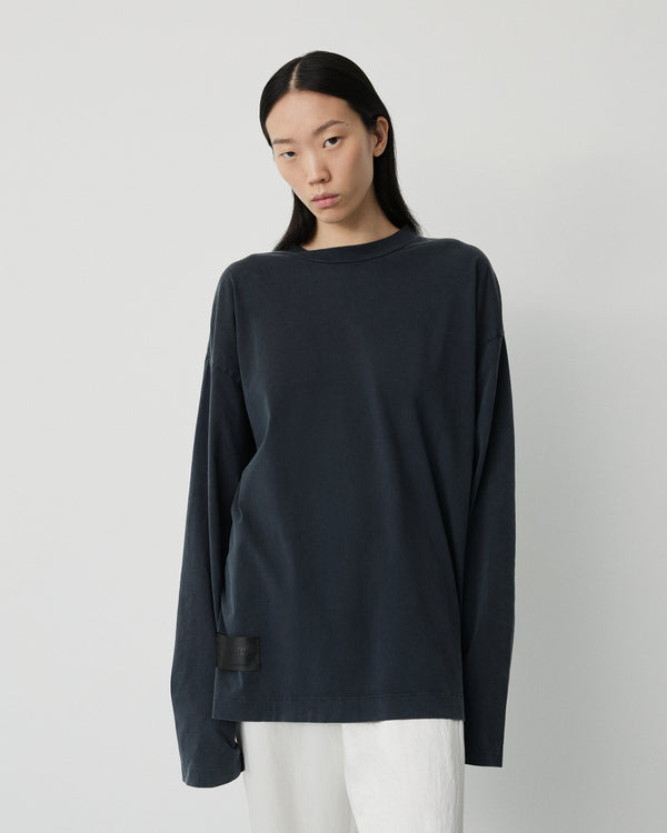 Full long sleeve t-shirt | Washed black jersey