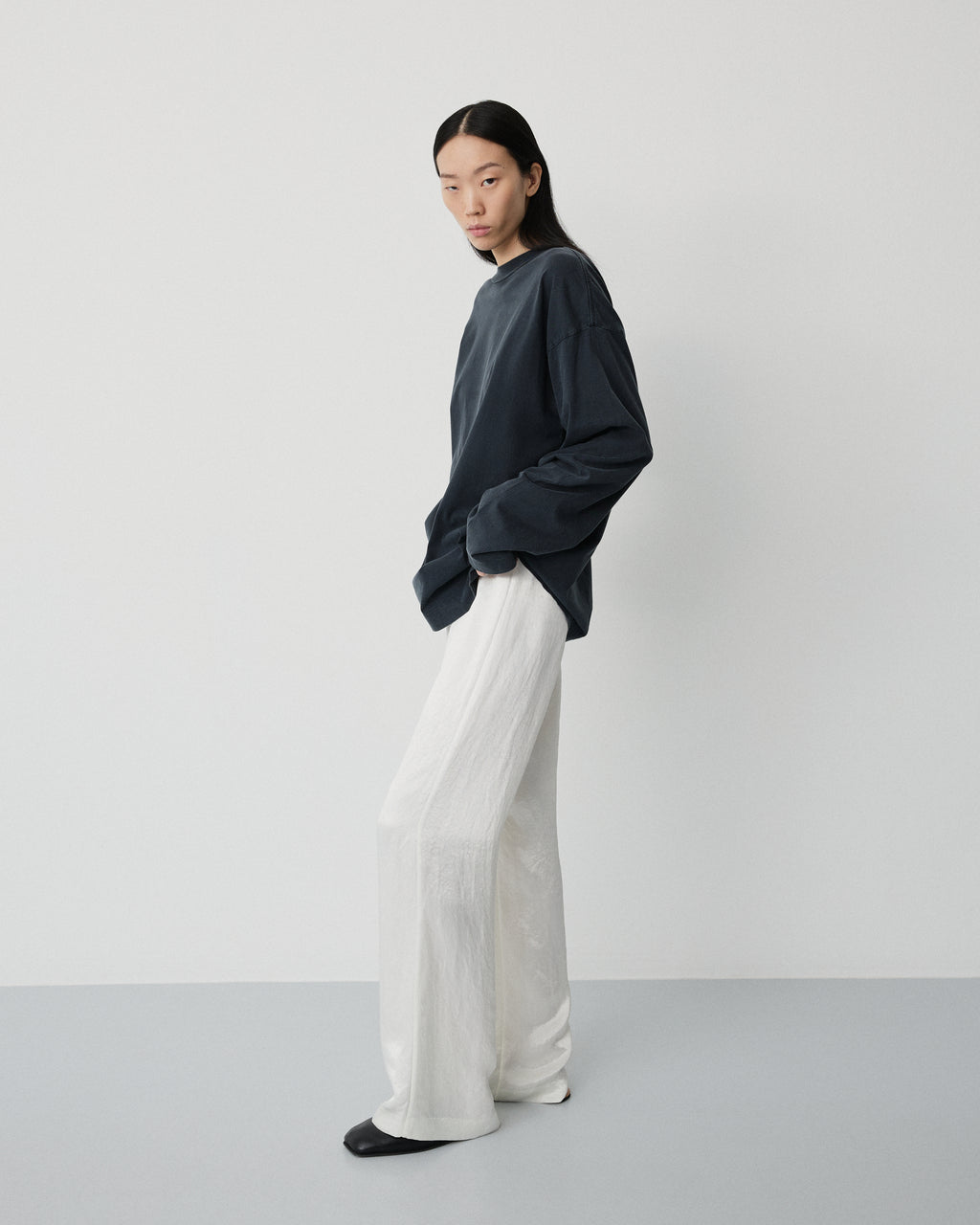 Full long sleeve t-shirt | Washed black jersey