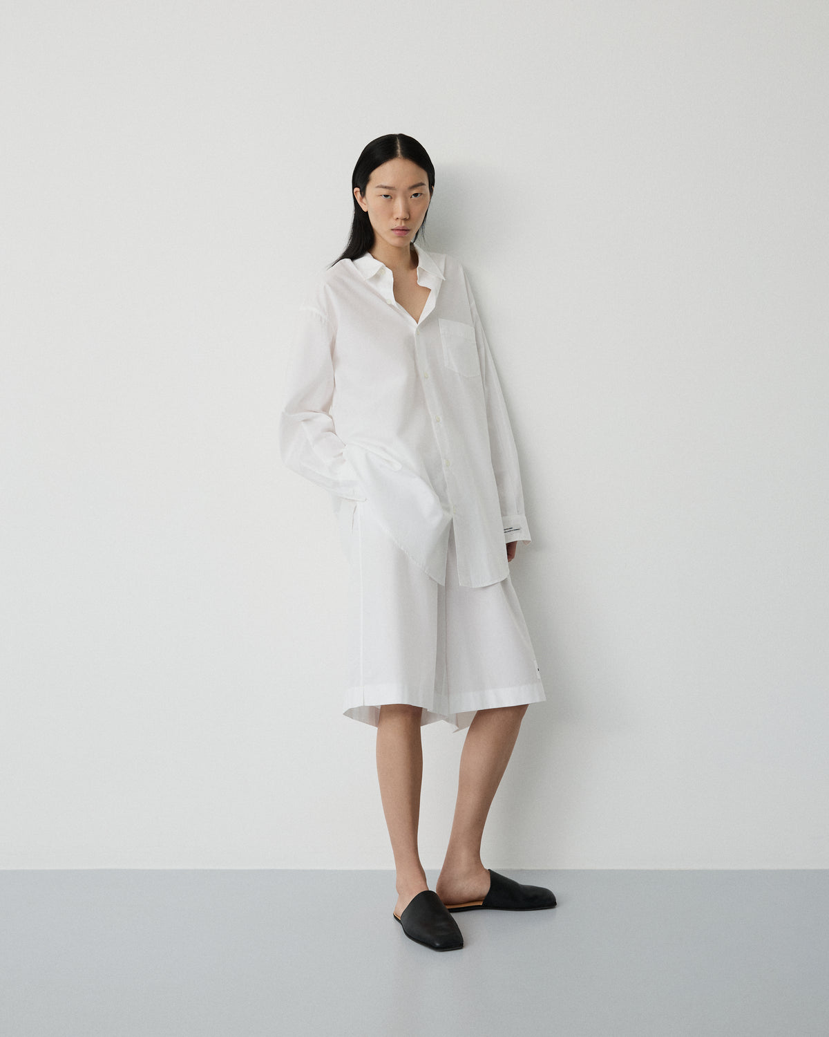 Night shorts | White Poplin
