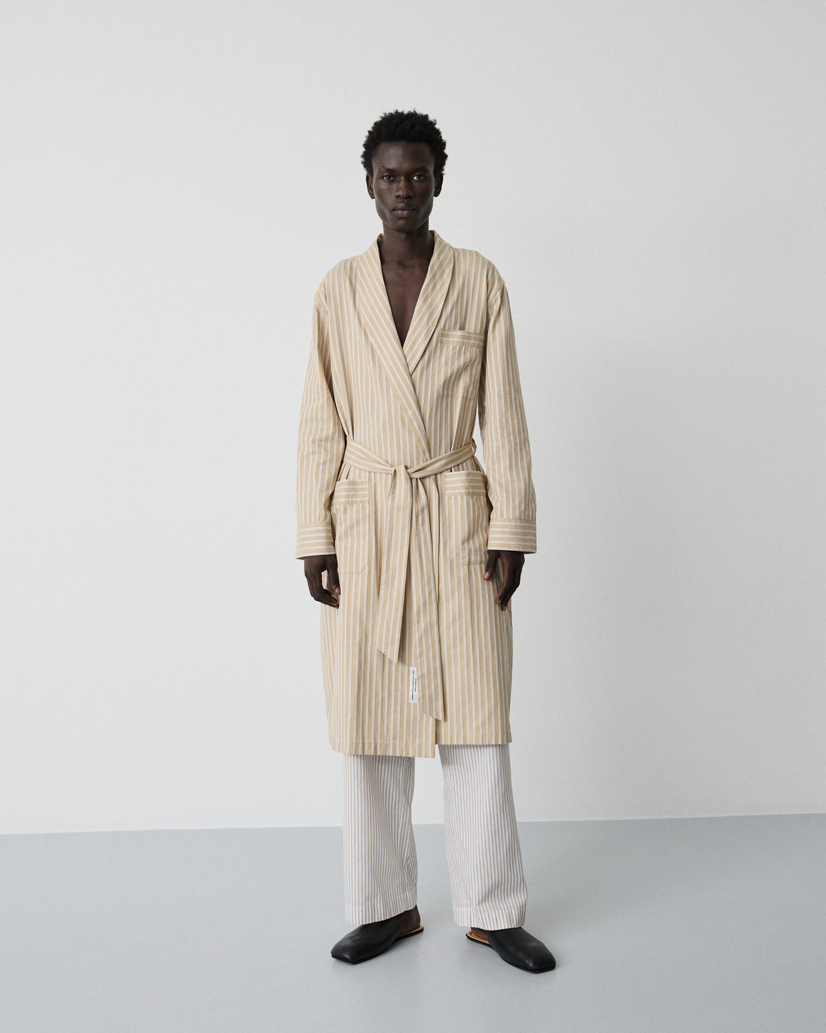 Voyage robe | Stripe medium beige Oxford