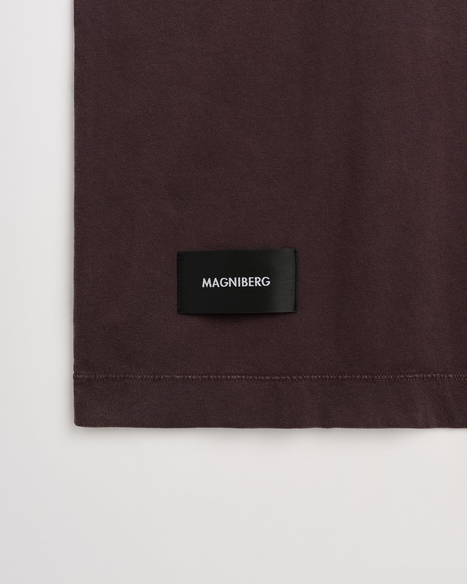 Full long sleeve t-shirt | Washed cherry brown jersey