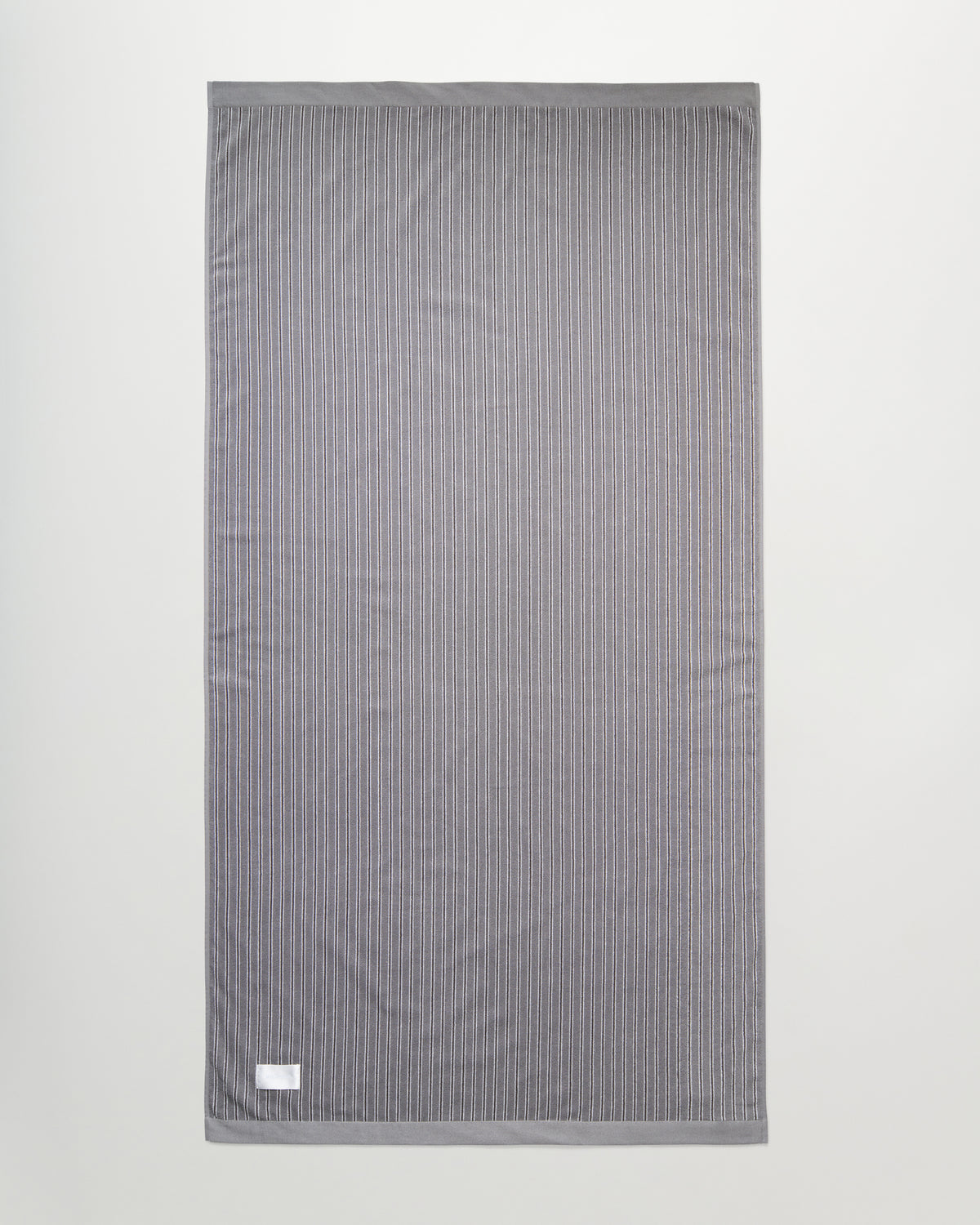 Wall Street bath sheet | Stripe dark grey Terry