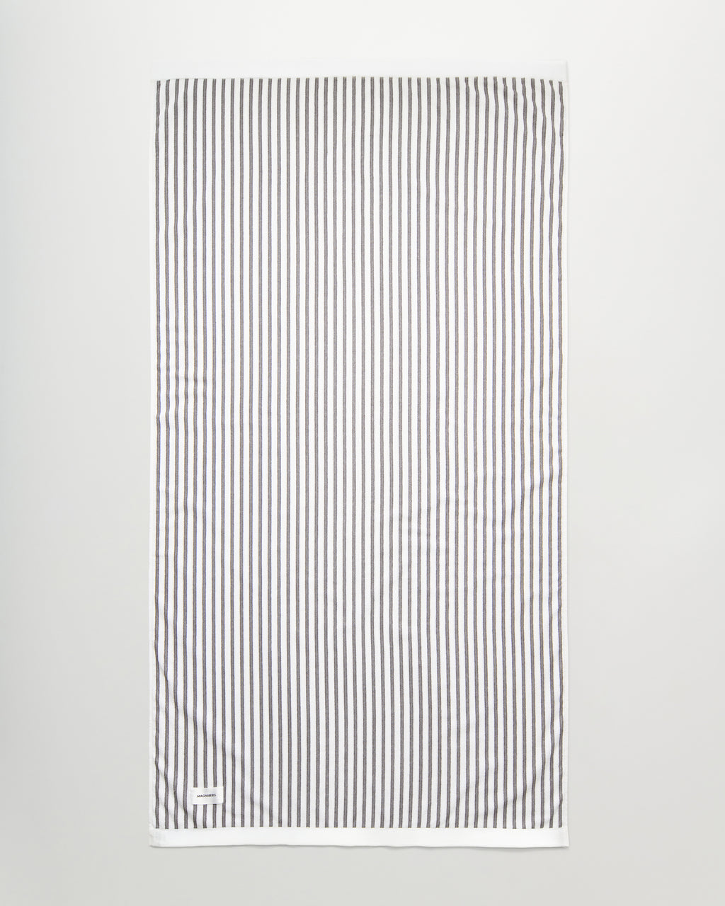 Wall Street bath sheet | Stripe grey Terry