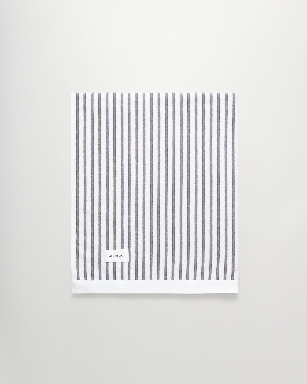Wall Street bath sheet | Stripe grey Terry