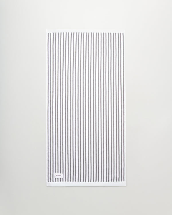 Wall Street bath towel | Stripe grey Terry