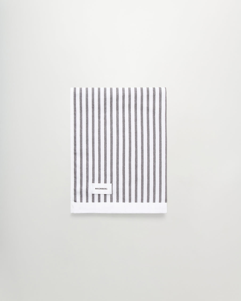 Wall Street bath towel | Stripe grey Terry