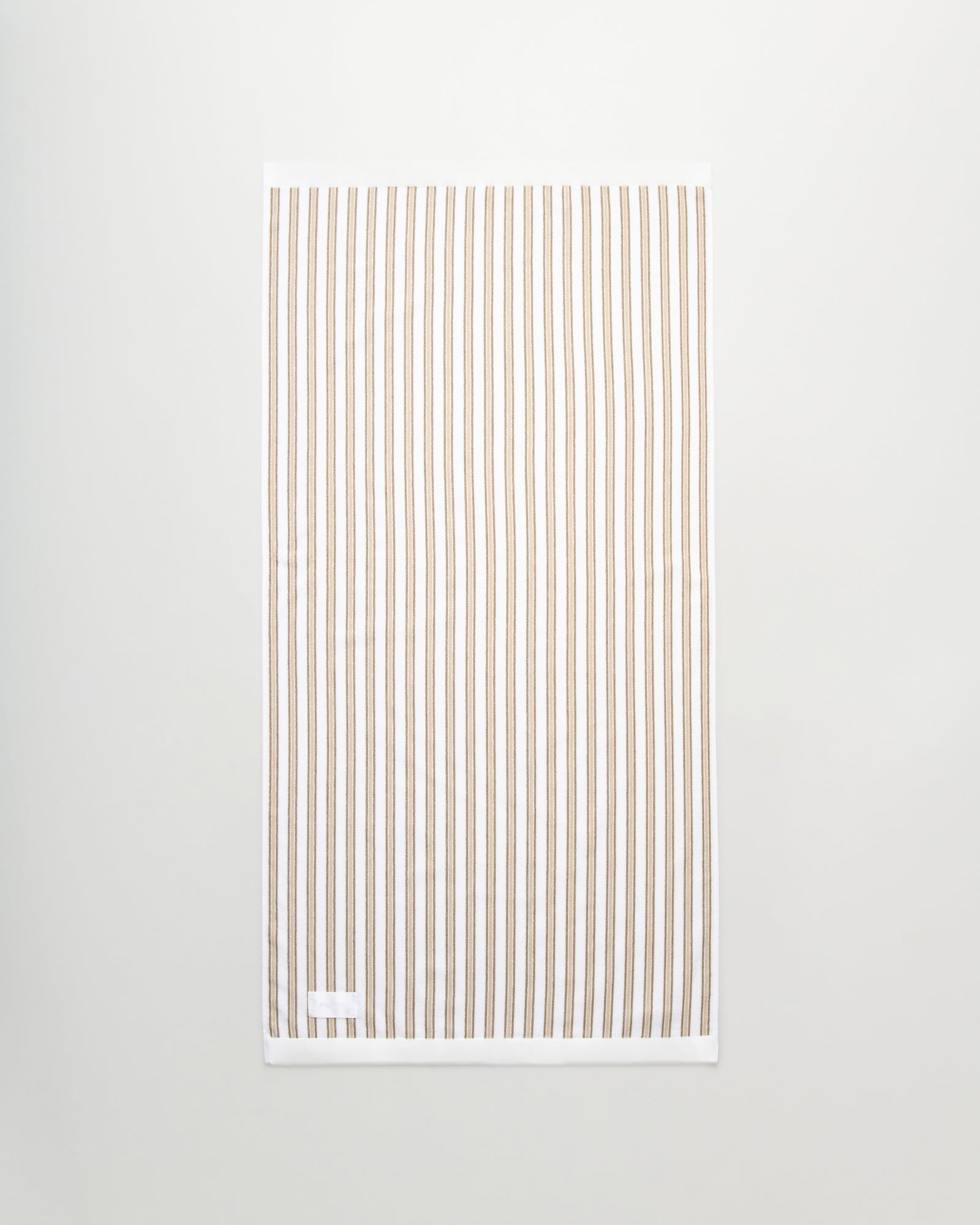 Wall Street bath towel | Stripe light beige Terry