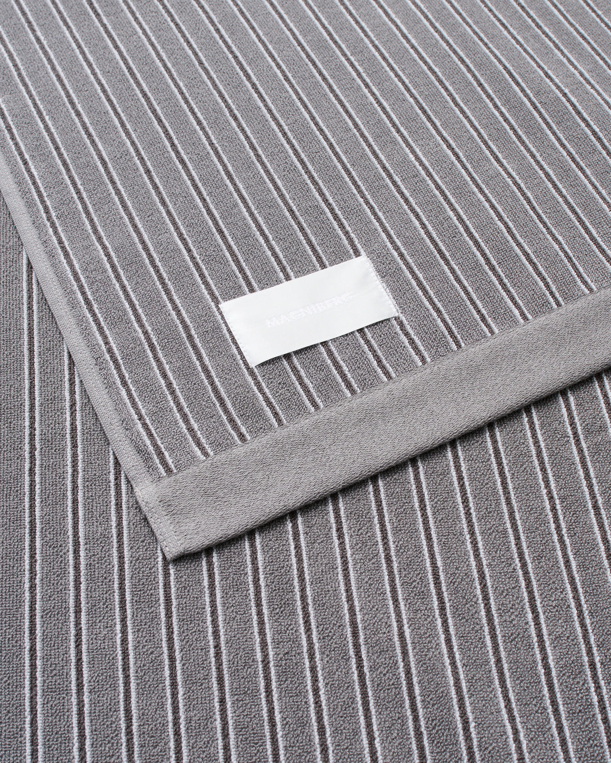 Wall Street hand towel | Stripe dark grey Terry
