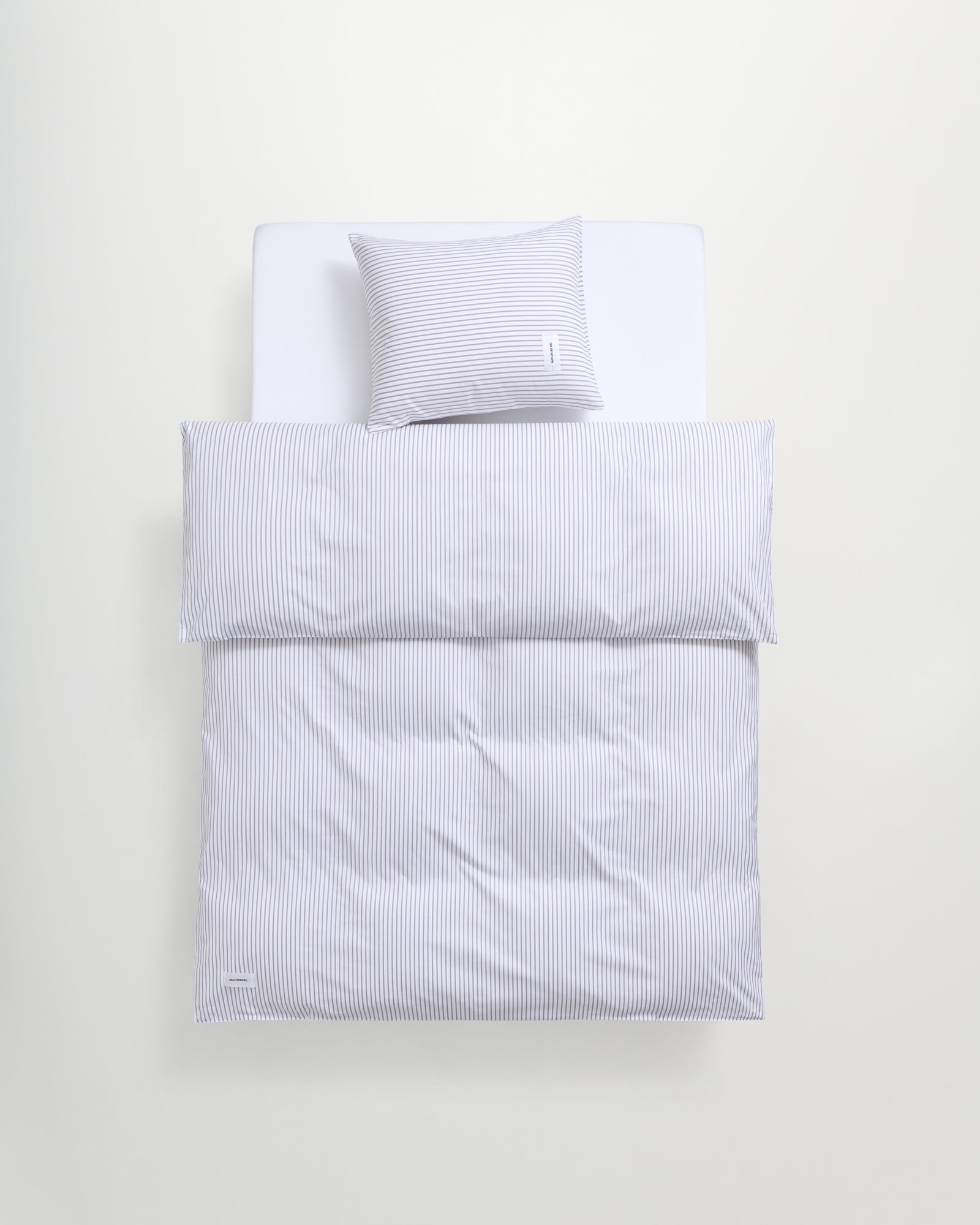Wall Street pillow case | Stripe grey Oxford