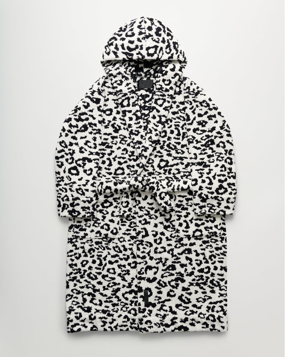 Wild bathrobe | Coconut white leopard Terry