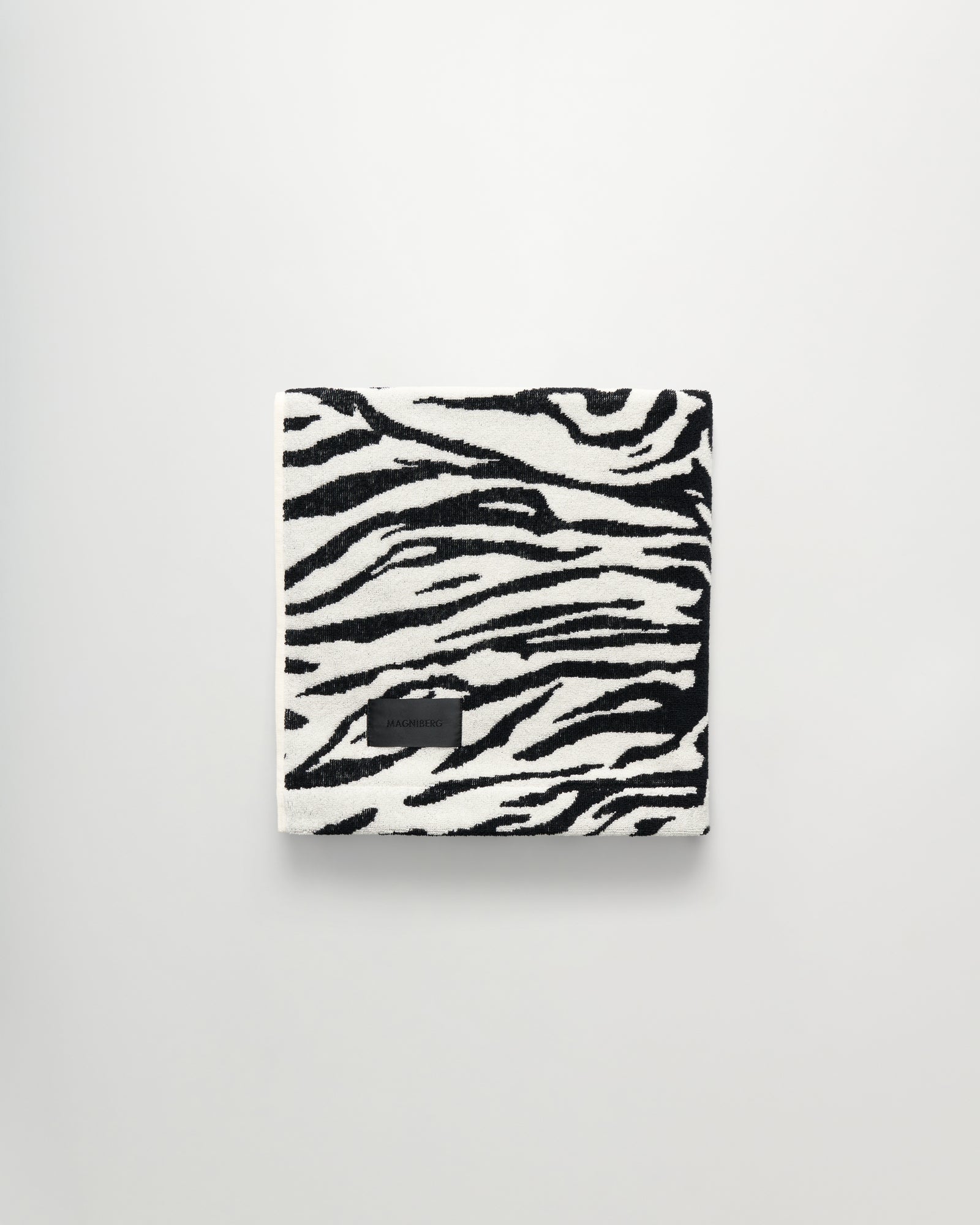Wild bath towel | Coconut white tiger Terry