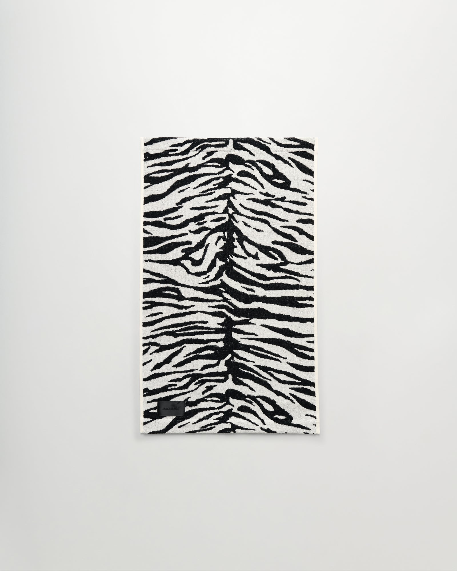 Wild hand towel | Coconut white tiger Terry