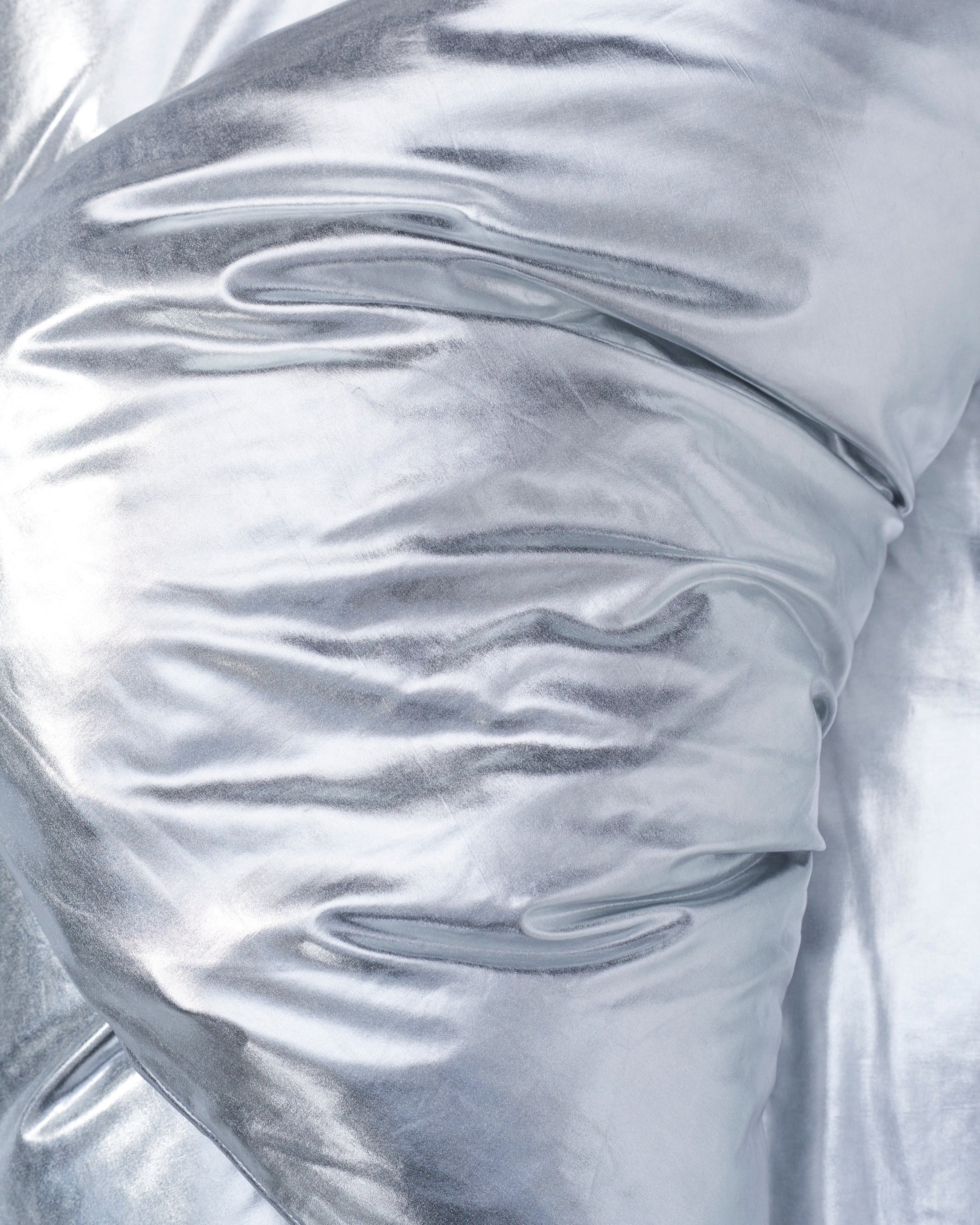 Nude pillow case | Metallic silver Jersey