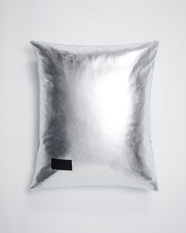 Nude pillow case | Metallic silver Jersey