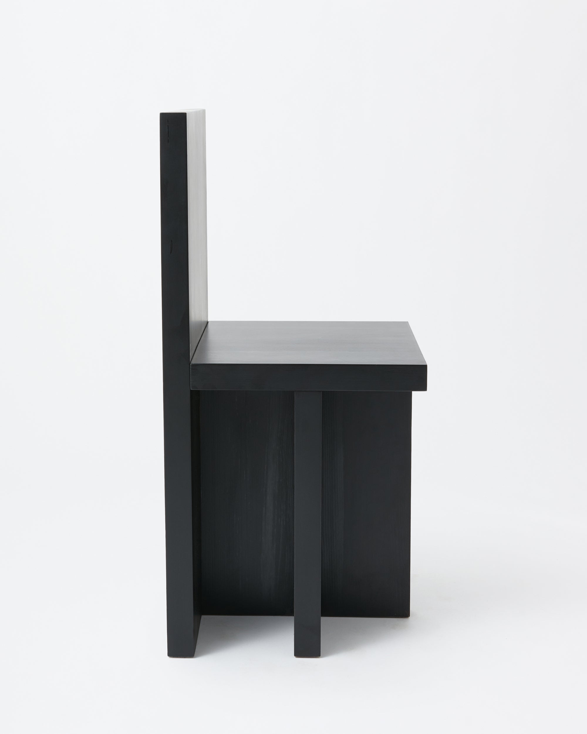 Pony chair | Stained black Pine