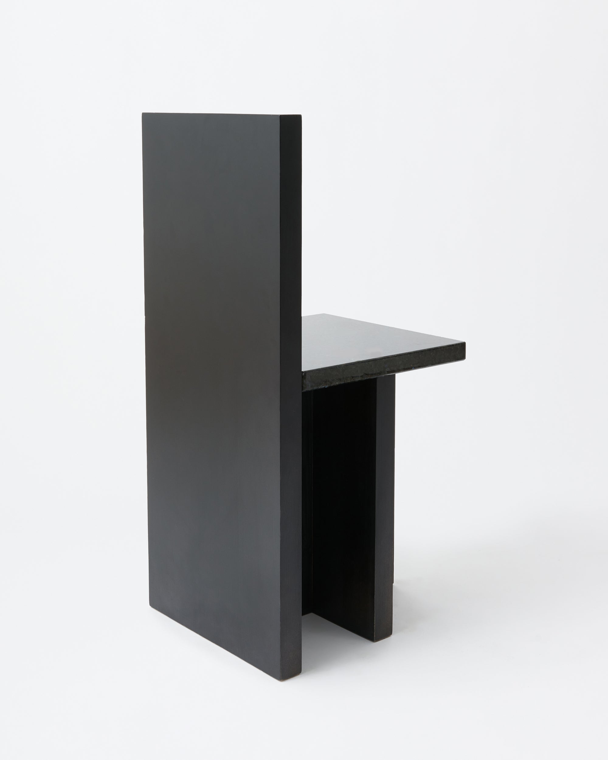 Pony chair | Stained black & black granite