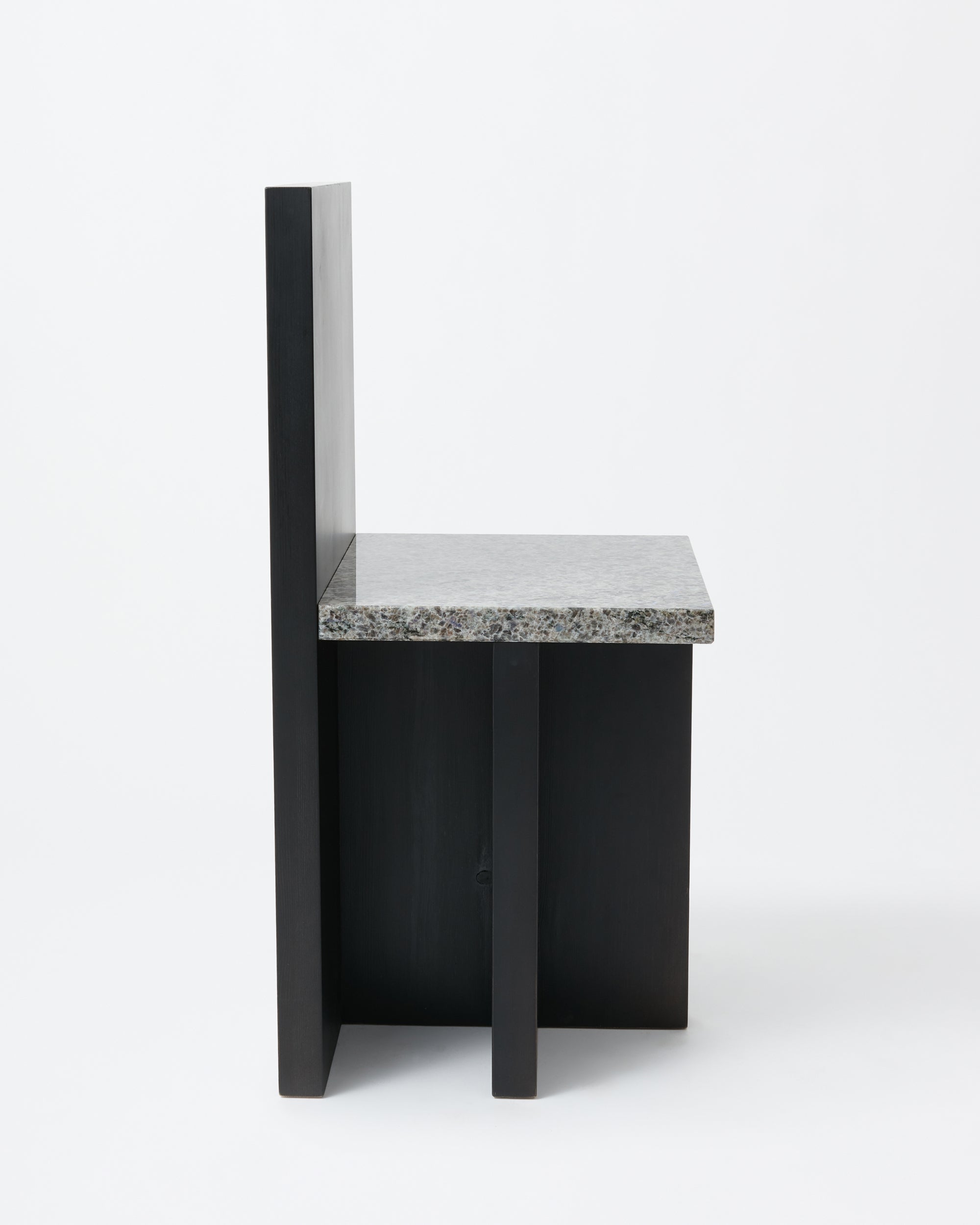 Pony chair | Stained black & granite